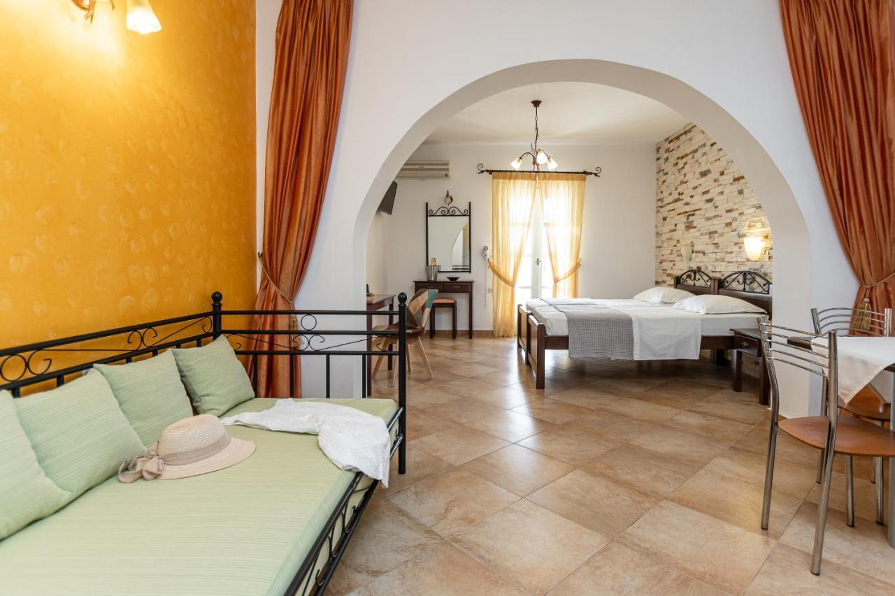 Annita'S Village Hotel Agia Anna  Exterior photo